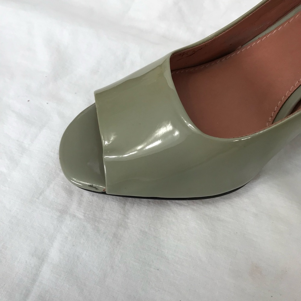 Vince Camuto Olive Patent Leather Peep-Toe Heels - Picture 8 of 8
